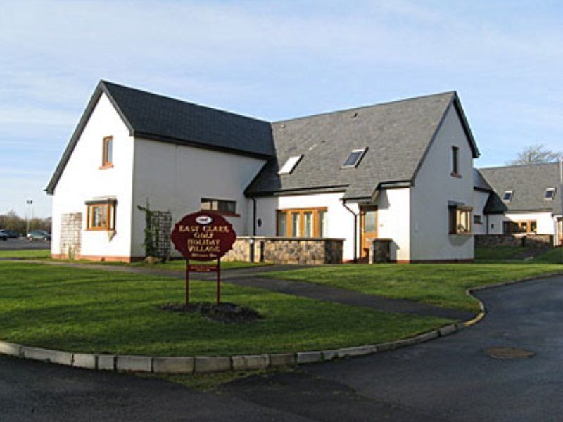 East Clare Golf Village 3*