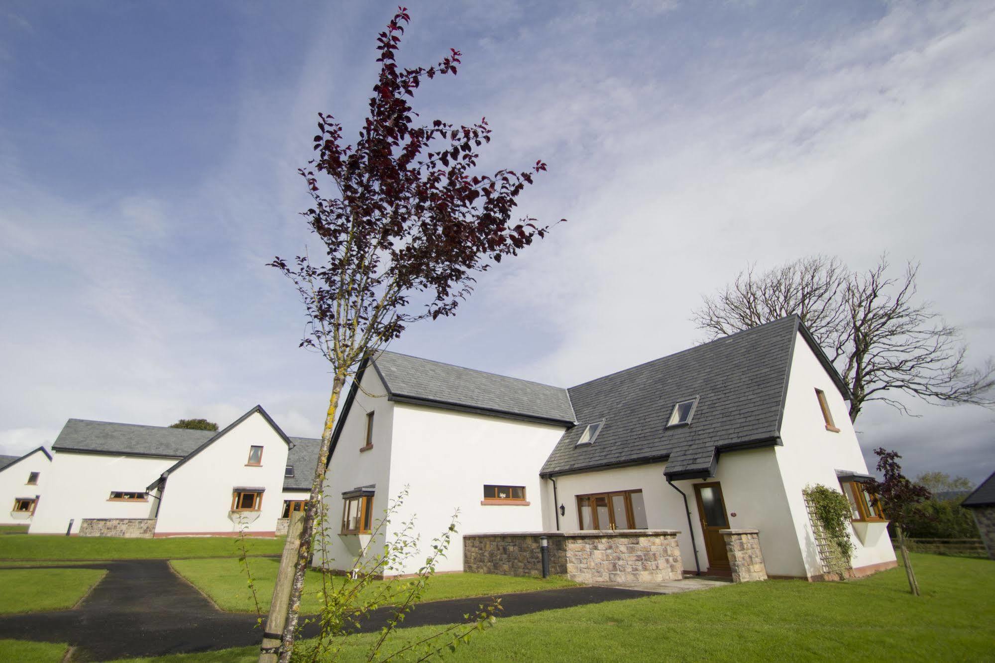East Clare Golf Village 3*