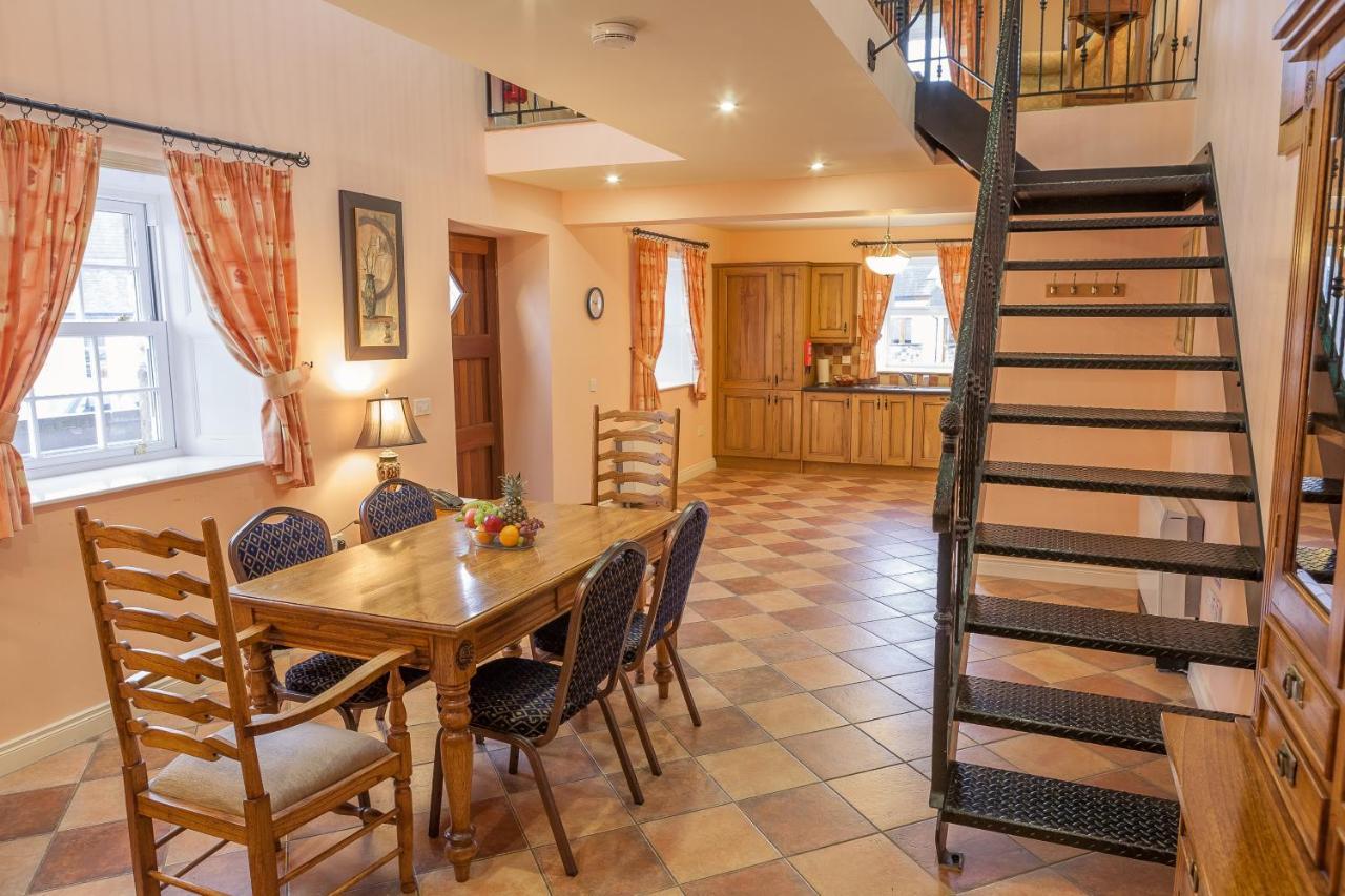 Resort East Clare Golf Village 3*